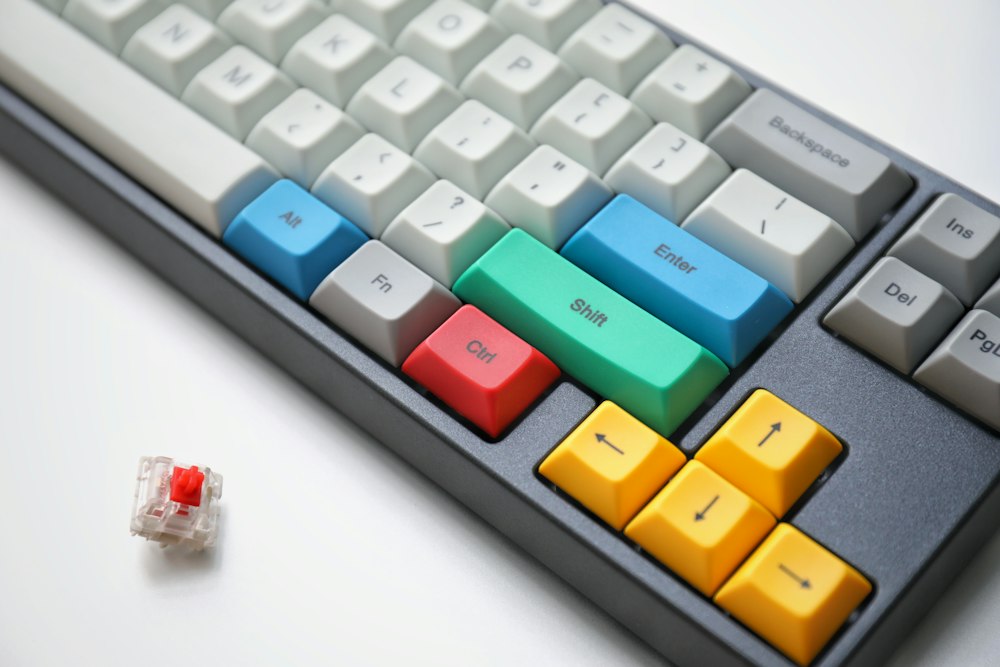 Teclado Mecânico RGB